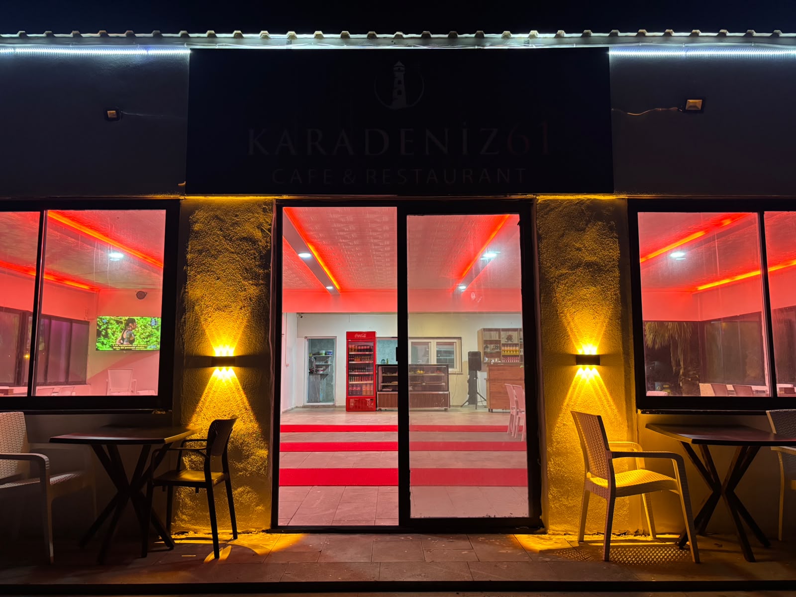 Karadeniz 61 Restaurant & Cafe